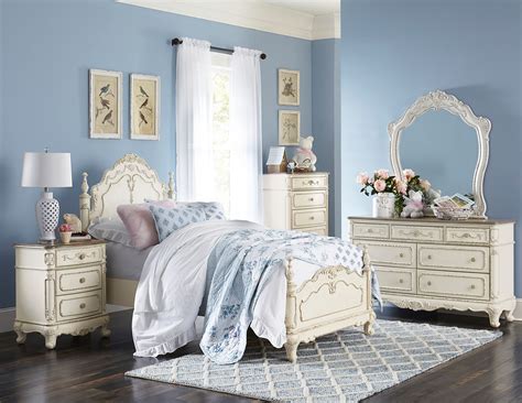 Cinderella Bedroom Furniture